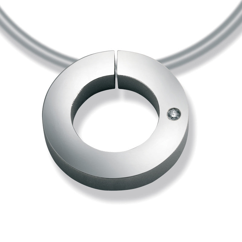 31362-01 TeNo Titanium Pendant 