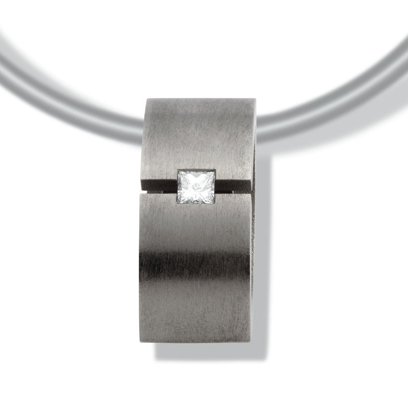 31370-01 TeNo Titanium Pendant 